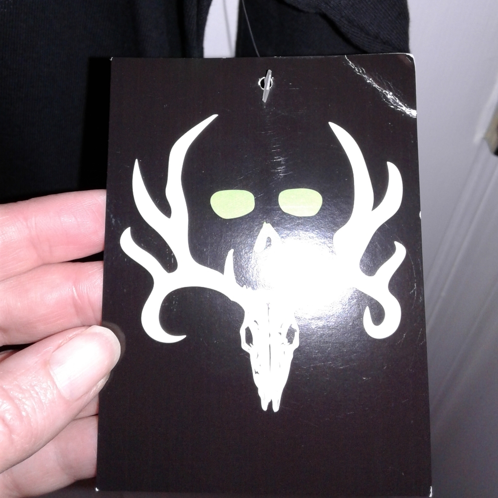 Bone Collector Shirt - Picture 4 of 8